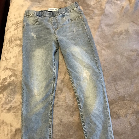 BLUE JEANS WITH TASSELS ~ BRAND NEW, NEVER WORN - Picture 3 of 3